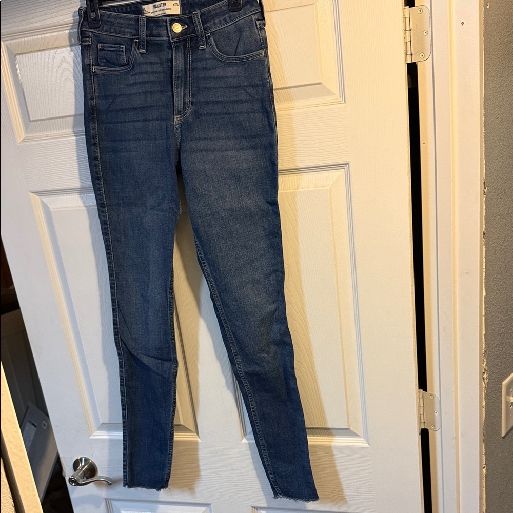 Hollister women's jeans